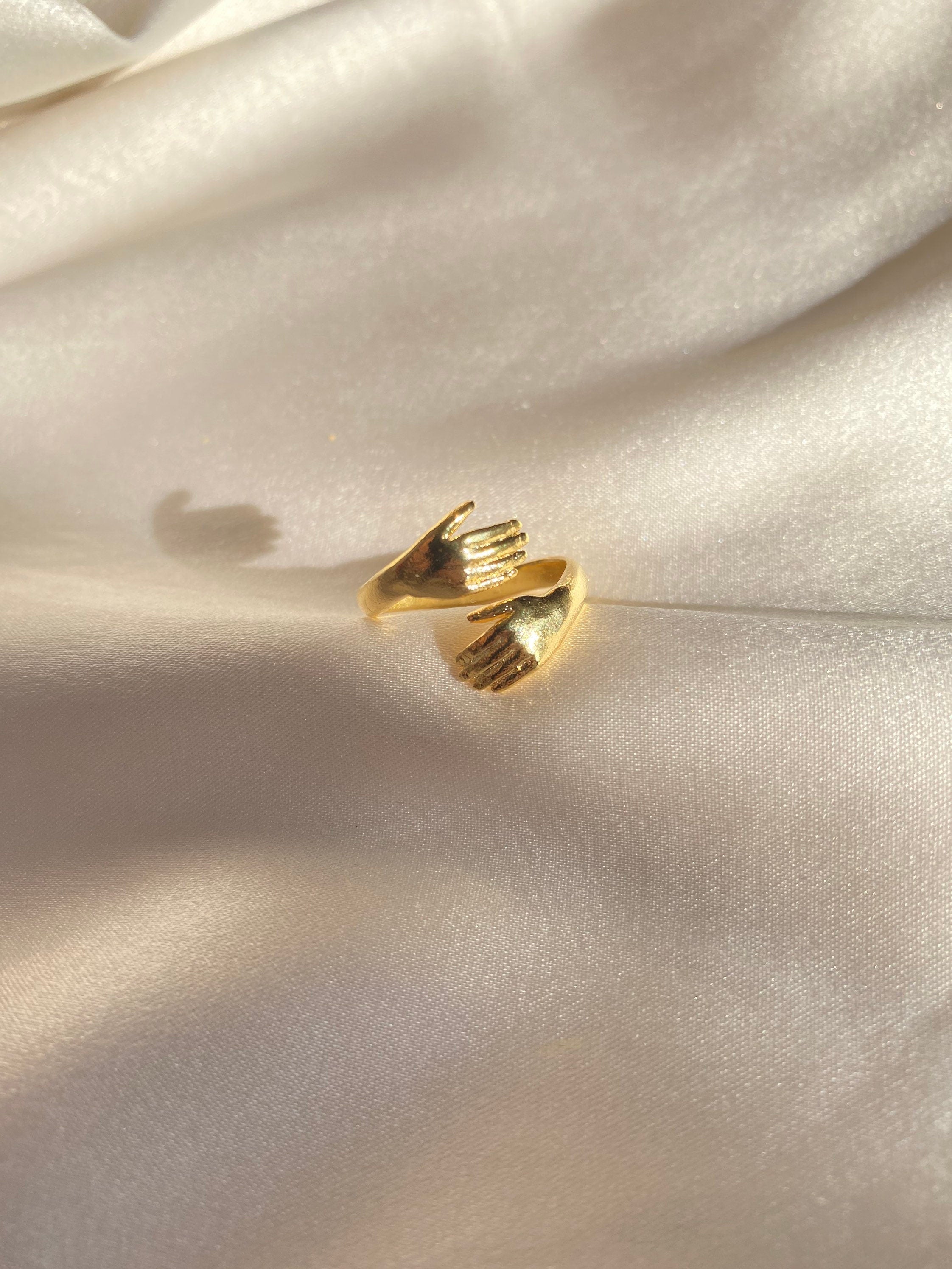 24k Adjustable HUG Ring, Love Ring, Open Hug Ring, Lovers Ring, Hugging Ring, Hands Rings, Valentine's Day Gift, Gold HUG Ring