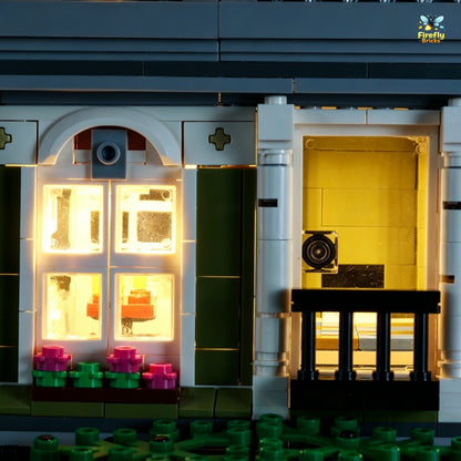 Light Kit for LEGO® Parisian Restaurant 10243