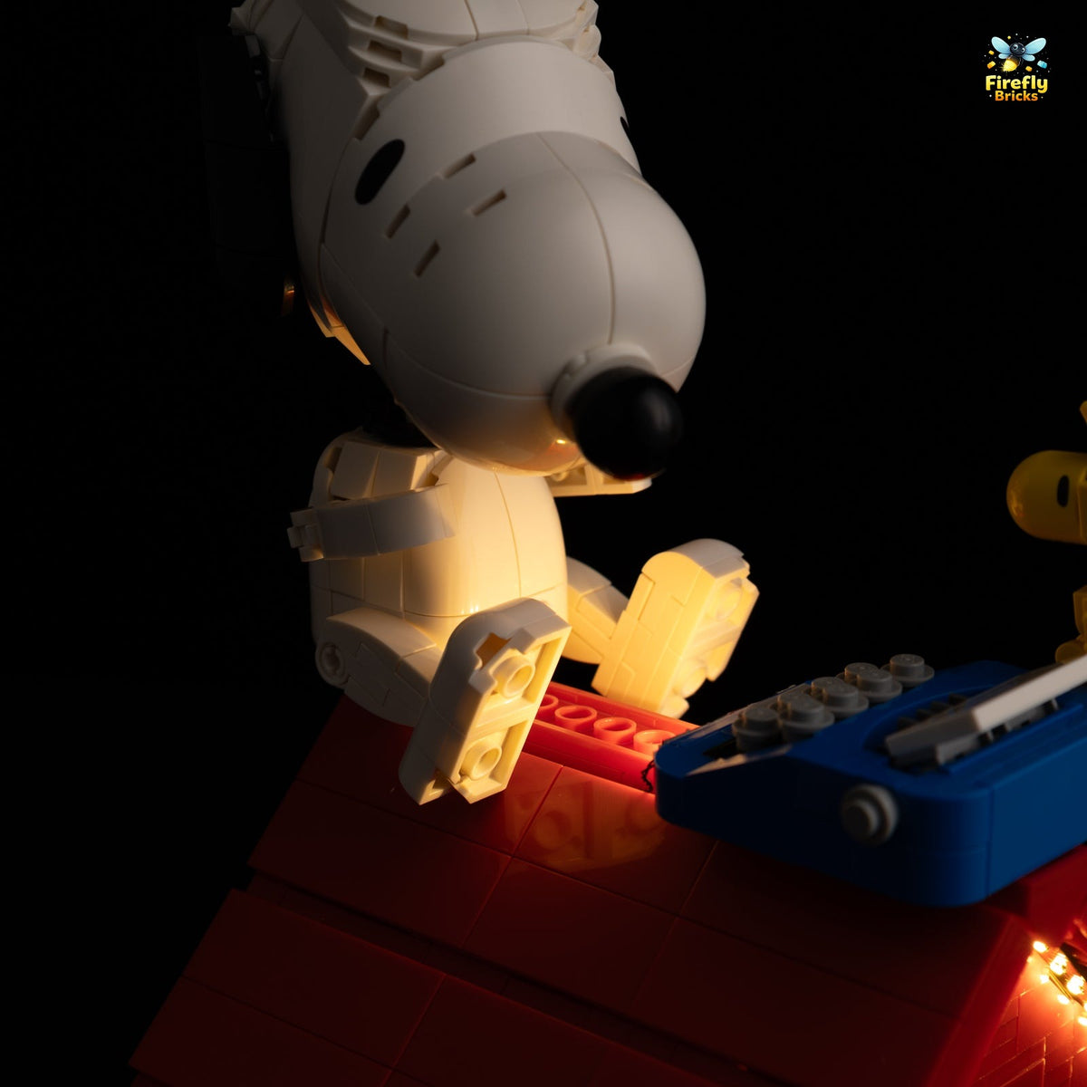 Light Kit for LEGO® Peanuts: Snoopy's Doghouse 21368